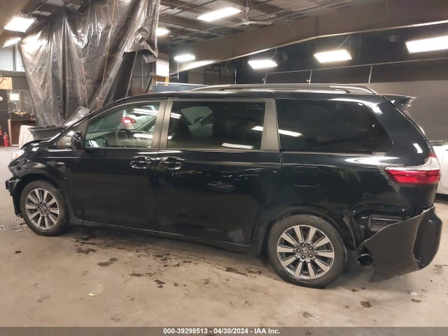 Toyota SIENNA LE 2020 5TDJZ3DCXLS247267 Image 14