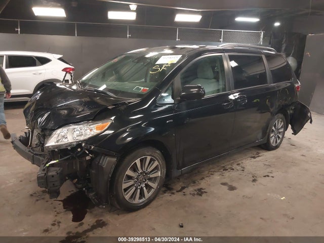 Toyota SIENNA LE 2020 5TDJZ3DCXLS247267 Image 2