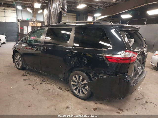 Toyota SIENNA LE 2020 5TDJZ3DCXLS247267 Image 3