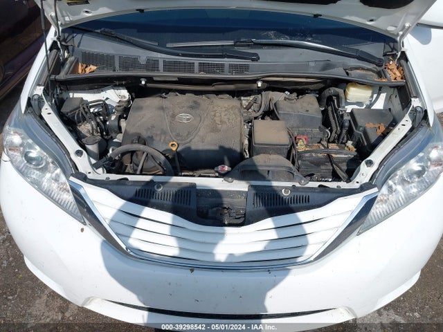 Toyota Sienna Le 8 Passenger 2017 5TDKZ3DC3HS859127 Image 10