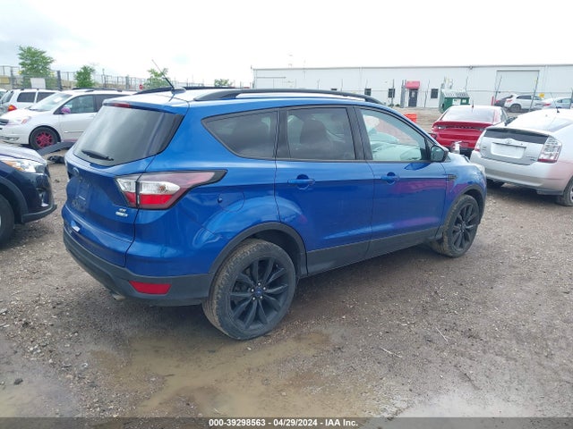 Ford ESCAPE SE 2017 1FMCU9G93HUB57855 Image 4