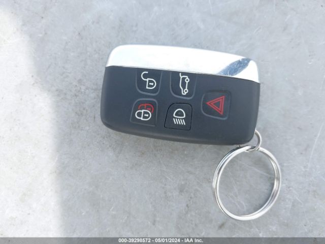 SALRRBBK4HA043844 Land Rover Discovery Hse