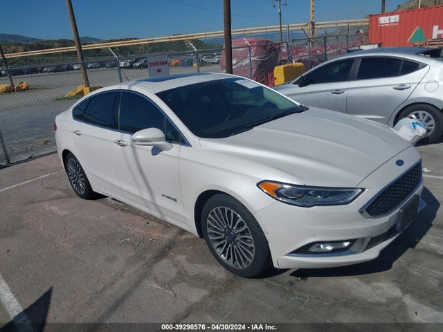 2017 3FA6P0RU9HR264542 main image
