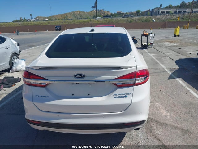 Ford Fusion Hybrid Platinum 2017 3FA6P0RU9HR264542 Image 16