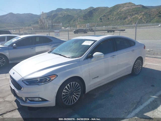 Ford Fusion Hybrid Platinum 2017 3FA6P0RU9HR264542 Image 2