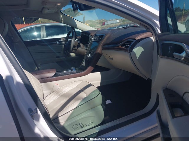 Ford Fusion Hybrid Platinum 2017 3FA6P0RU9HR264542 Image 5