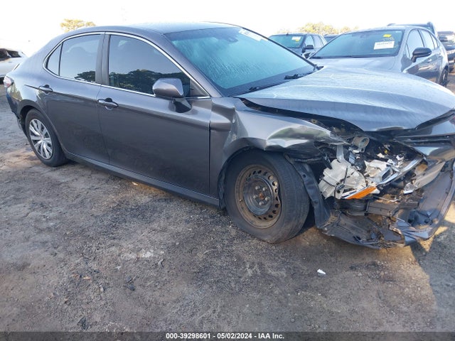 Toyota CAMRY L 2018 4T1B11HK2JU063639 Image 13