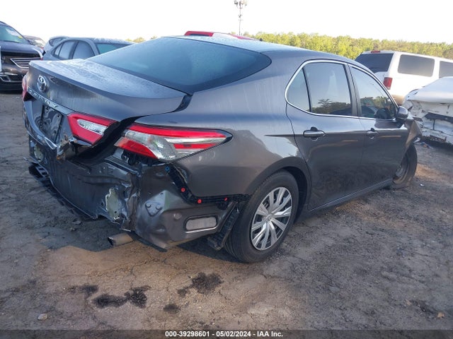 Toyota CAMRY L 2018 4T1B11HK2JU063639 Image 4