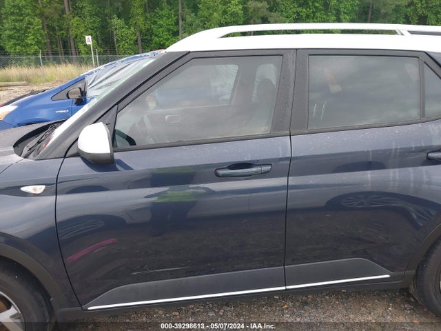 Hyundai Venue Limited 2022 KMHRC8A36NU160059 Image 14