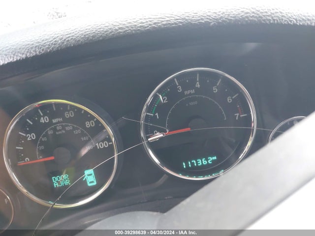 1C4BJWDG0FL598923 Jeep Wrangler Unlimited Freedom Edition