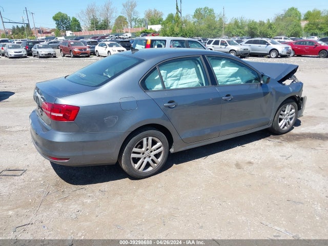 3VW2K7AJXFM226097 Volkswagen Jetta 2.0l S