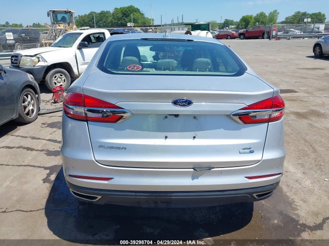 Ford FUSION SE 2019 3FA6P0T99KR265542 Image 17