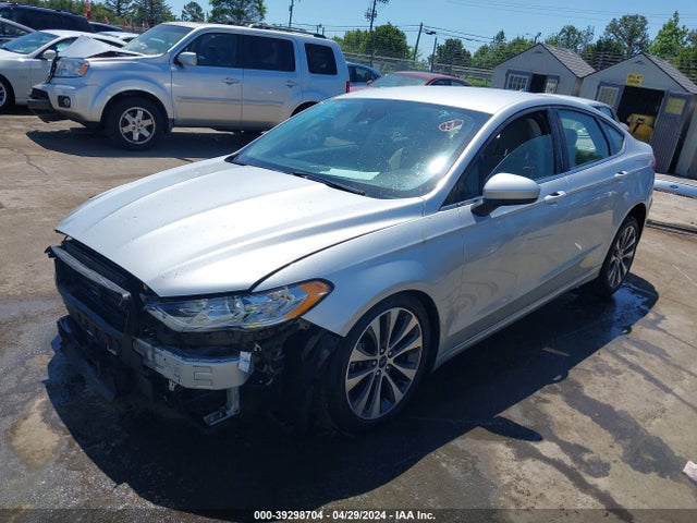 Ford FUSION SE 2019 3FA6P0T99KR265542 Image 2
