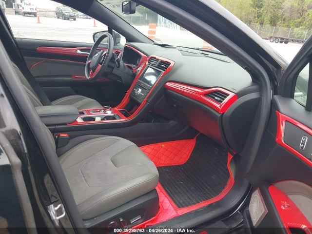 3FA6P0VP0HR378073 Ford Fusion Sport
