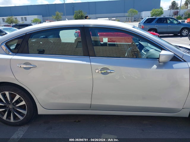 Nissan Altima 2.5 Sv 2017 1N4AL3AP7HC283277 Image 14