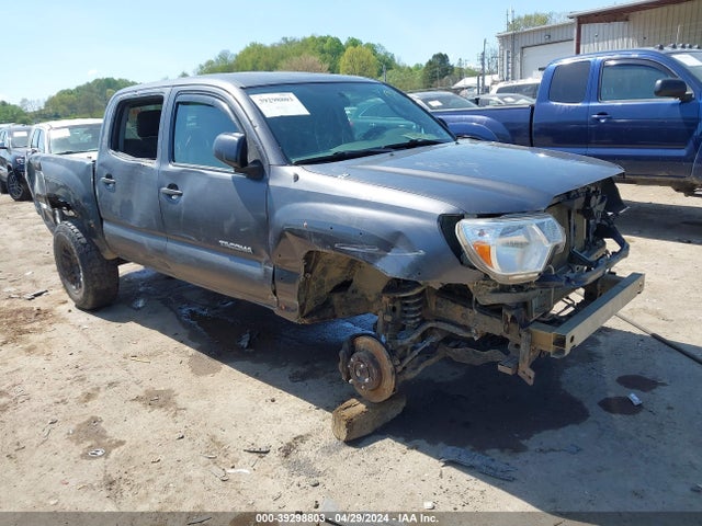 Toyota Tacoma Base V6 2015 5TFLU4EN2FX111985 главное изображение