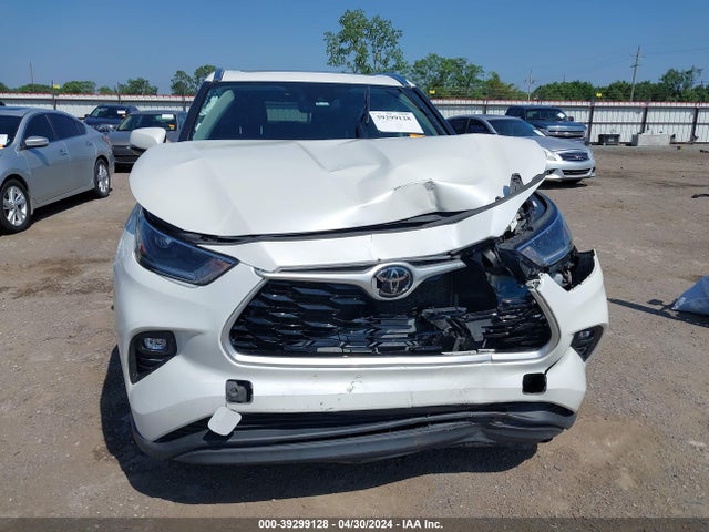Toyota Highlander Xle 2021 5TDGZRAH7MS532247 Image 12