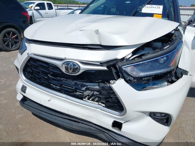 Toyota Highlander Xle 2021 5TDGZRAH7MS532247 Image 6