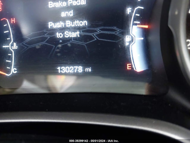 3C4NJCBB2KT843948 Jeep Compass Latitude Fwd