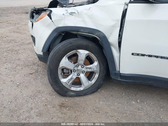 3C4NJCBB2KT843948 Jeep Compass Latitude Fwd