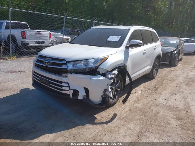 Toyota Highlander Xle 2017 5TDJZRFH2HS369981 Image 6