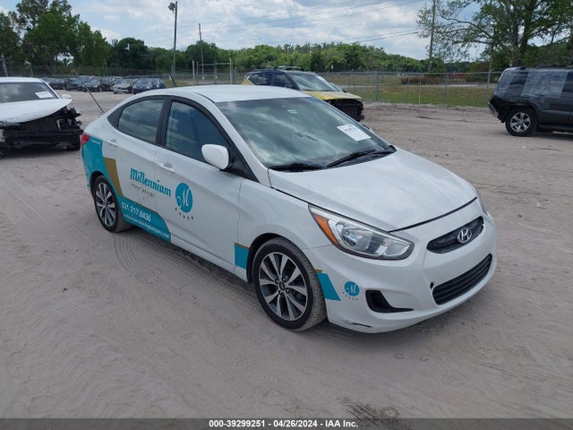 2017 KMHCT4AE6HU371198 zdjęcie główne