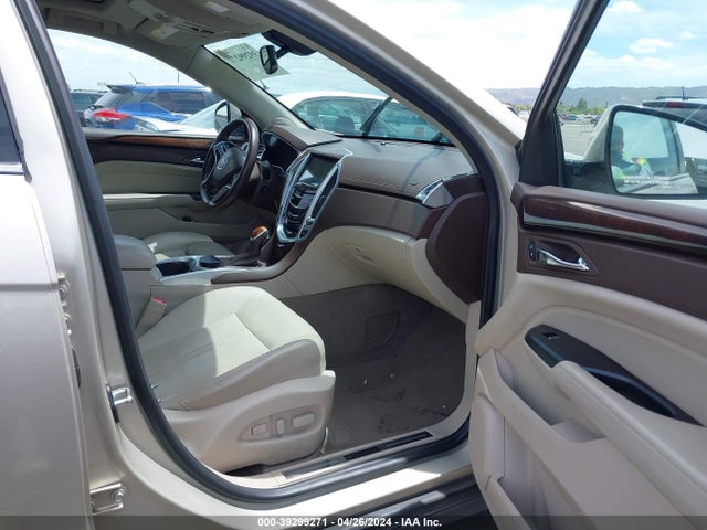 3GYFNEE30FS514549 Cadillac Srx Luxury Collection