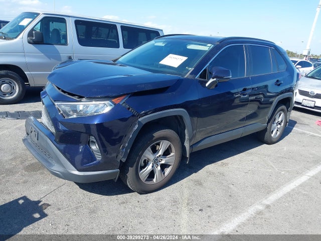 Toyota Rav4 Xle 2019 2T3W1RFV4KW045231 Image 2