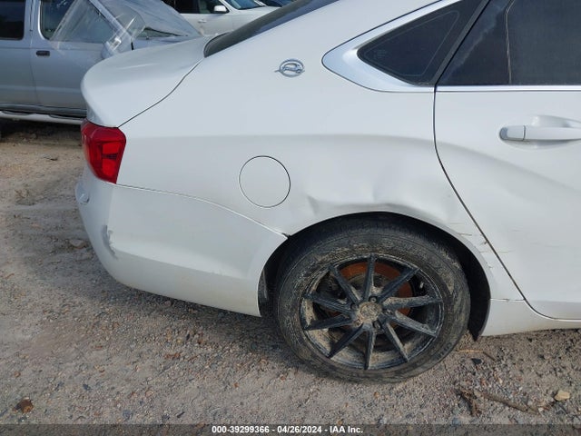 Chevrolet IMPALA LT 2017 1G1105SAXHU139623 Image 18