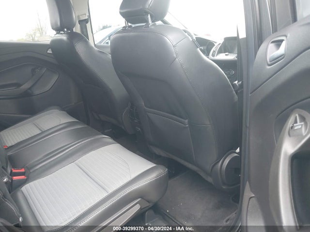 Ford ESCAPE SE 2019 1FMCU9GD3KUC18214 Image 8