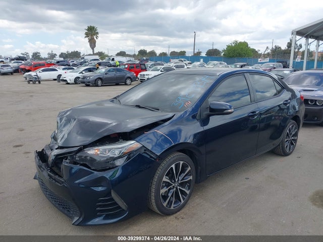 Toyota Corolla Xse 2017 5YFBURHE8HP721010 Image 2