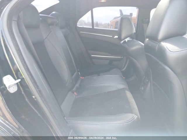 Chrysler 300 Srt8 2014 2C3CCAFJXEH200336 Image 8