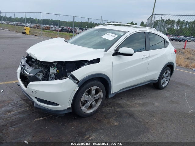 Honda HR-V LX 2017 3CZRU5H39HM726661 Image 2