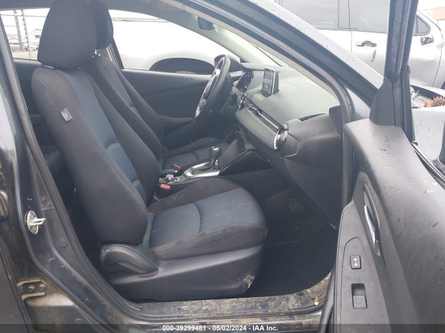 Aukcja sprzedaży 2017 Toyota Yaris Ia, vin: 3MYDLBYV3HY186236, numer aukcji: 39299481