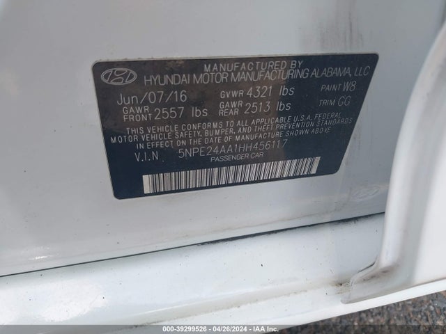 Hyundai SONATA ECO 2017 5NPE24AA1HH456117 Image 9