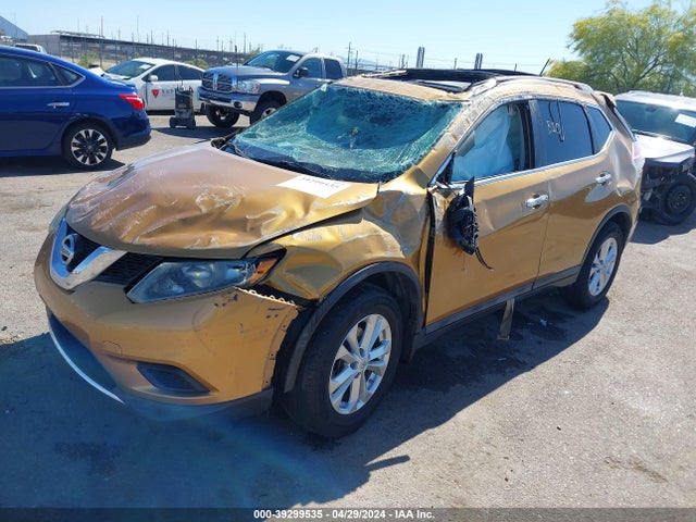 Nissan ROGUE SV 2015 5N1AT2MT3FC762852 Image 2