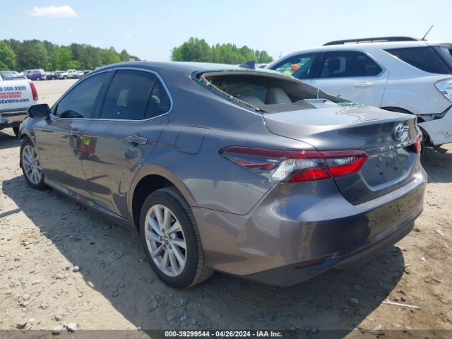 4T1C11AK5NU716565 Toyota CAMRY LE