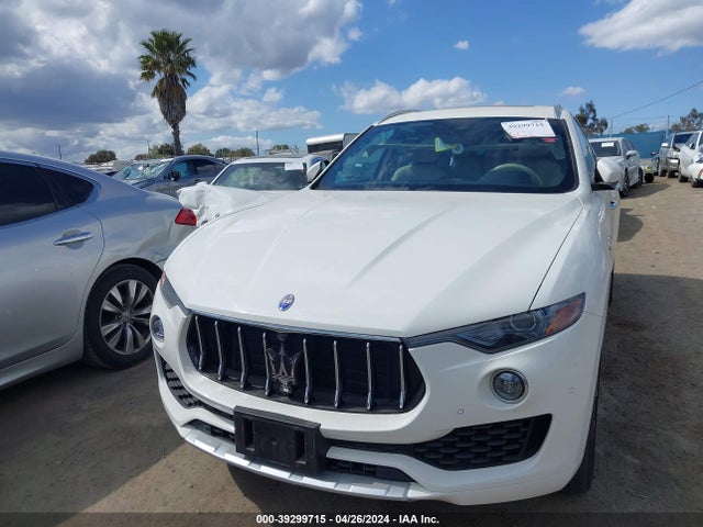ZN661YUL2JX277542 Maserati Levante S Granlusso