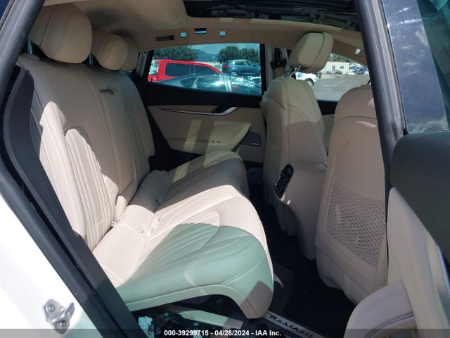 ZN661YUL2JX277542 Maserati Levante S Granlusso