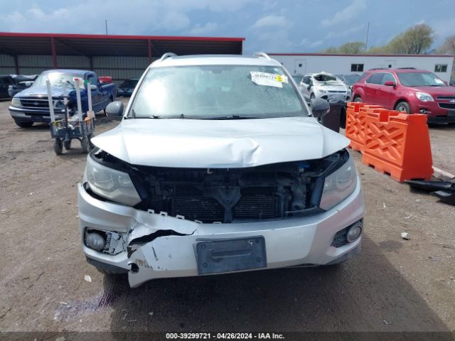 WVGUV7AX9HK021299 Volkswagen Tiguan 2.0t Sport