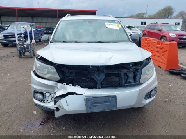 WVGUV7AX9HK021299 Volkswagen Tiguan 2.0t Sport