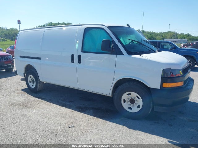 Chevrolet Express Cargo Rwd 2500 Regular Wheelbase Wt 2020 1GCWGAF18L1272919 Image 1