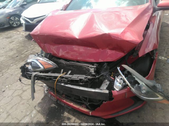 5NPD84LF5HH002262 Hyundai ELANTRA SE
