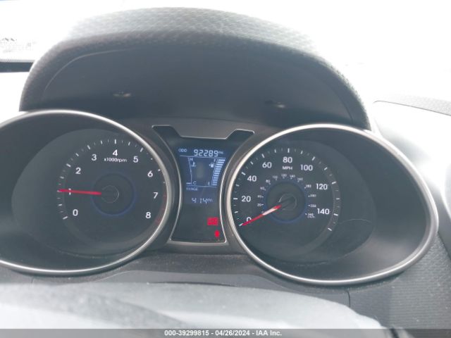 KMHTC6AD1GU281829 Hyundai Veloster