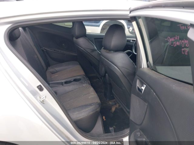 KMHTC6AD1GU281829 Hyundai Veloster