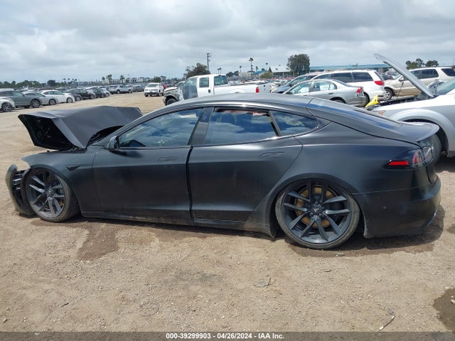 Tesla Model S Plaid Tri Motor All-wheel Drive 2022 5YJSA1E66NF473032 Image 13