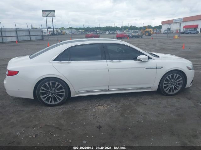1LN6L9NCXH5623838 Lincoln Continental Reserve