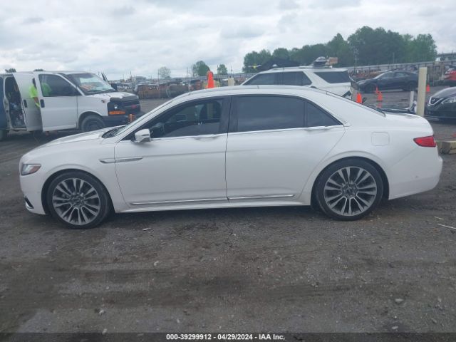 1LN6L9NCXH5623838 Lincoln Continental Reserve