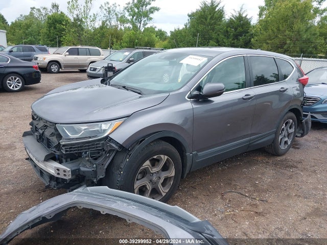Honda CR-V EX 2018 7FARW1H55JE012101 Image 2