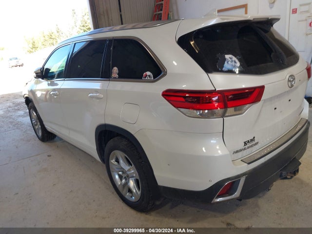 Toyota Highlander Limited 2017 5TDDZRFH9HS411267 Image 3